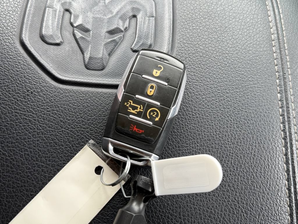 Used 2020 RAM 1500 Laramie AWD/4WD image 44
