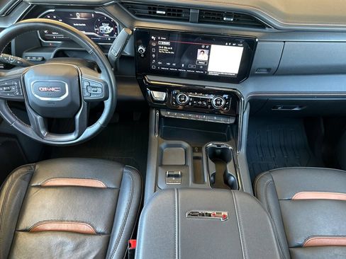 Certified 2024 GMC Sierra 2500 AT4 w/ AT4 Premium Plus Package AWD/4WD image 16