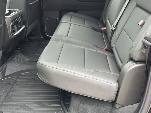 New 2026 GMC Sierra 2500 SLT w/ SLT Premium Package image 16