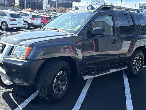 Used 2015 Nissan Xterra PRO-4X image 7