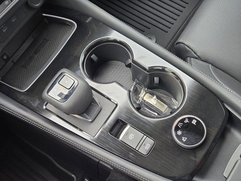 New 2026 Nissan Rogue Platinum image 18