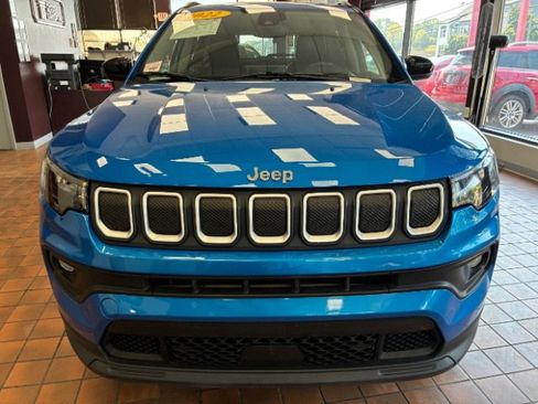 Used 2022 Jeep Compass Latitude w/ Convenience Group image 4