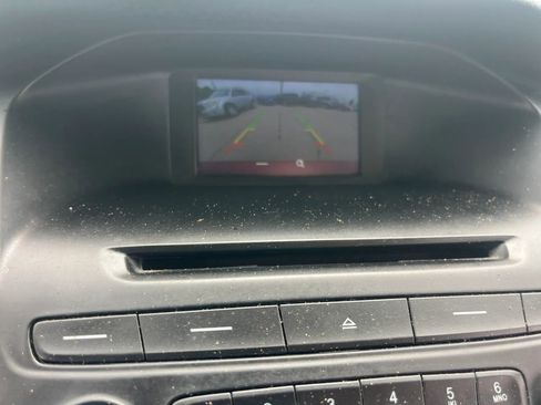 Used 2017 Ford Focus SE FWD image 16