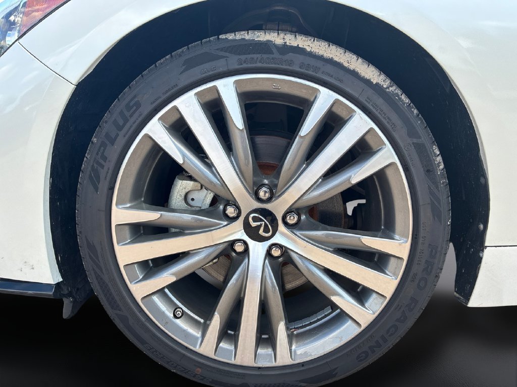 Used 2022 INFINITI Q50 Sensory w/ All Weather Package RWD image 9