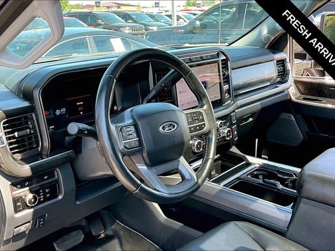 Used 2024 Ford F350 Lariat w/ Lariat Ultimate Package AWD/4WD image 5