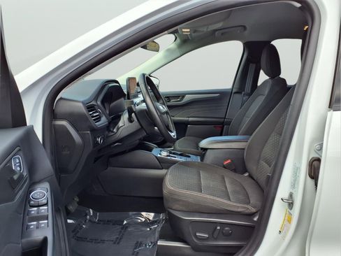Used 2023 Ford Escape Active image 15