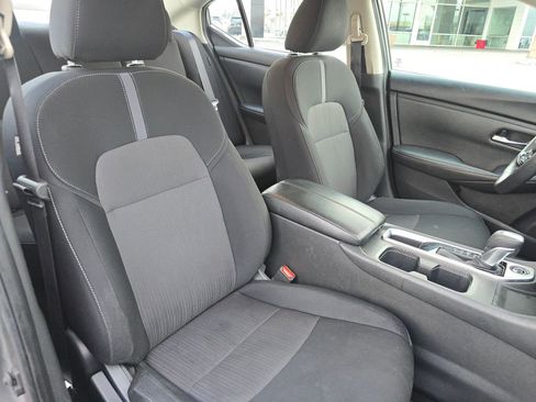 Used 2023 Nissan Sentra SV image 6