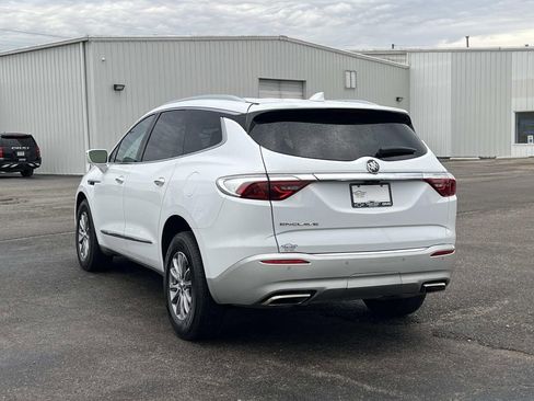 Used 2024 Buick Enclave Premium image 5