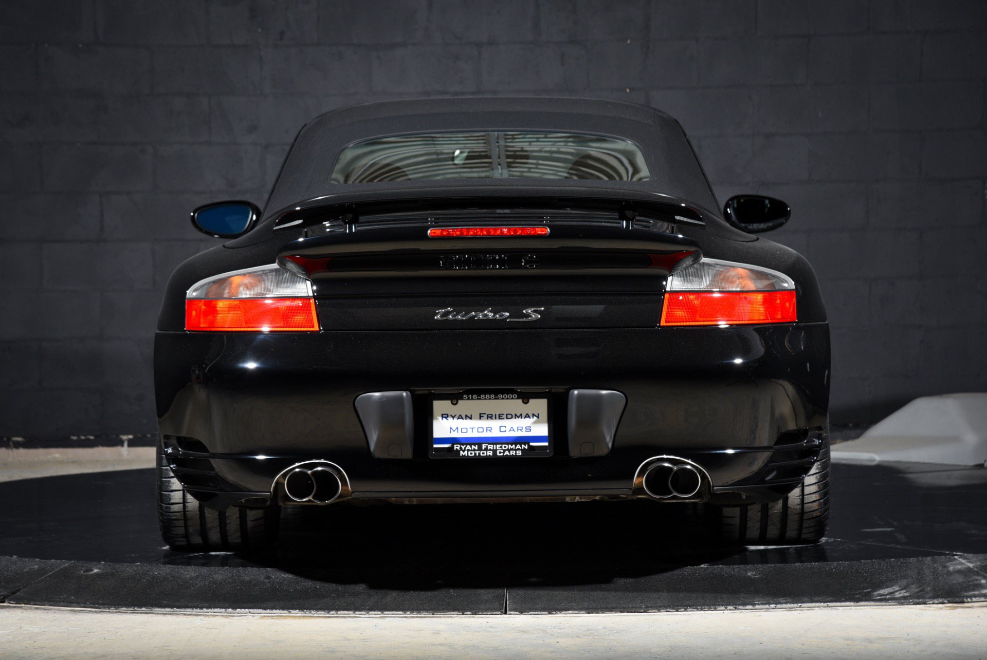 Used 2005 Porsche 911 Turbo S AWD/4WD image 31