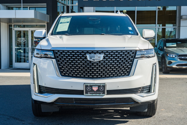 Used 2023 Cadillac Escalade Premium Luxury Platinum AWD/4WD image 2