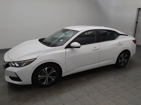 Used 2022 Nissan Sentra SV FWD image 2