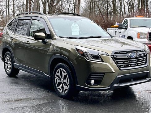 Certified 2023 Subaru Forester Premium image 19