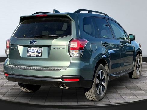 Used 2018 Subaru Forester 2.5i Premium w/ Popular Package #2A AWD/4WD image 6