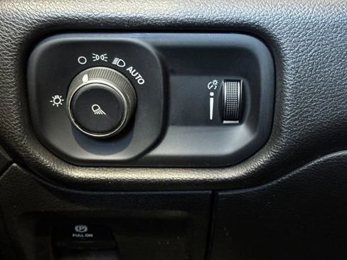 Used 2020 RAM 1500 HFE image 41