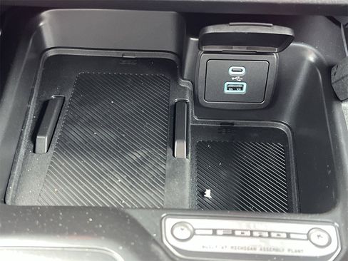 New 2025 Ford Bronco Big Bend w/ Black Diamond Package image 7