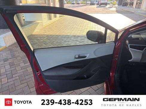 Certified 2022 Toyota Corolla LE image 16