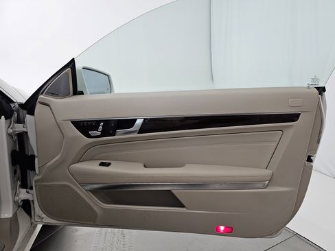 Used 2014 Mercedes-Benz E 350 Cabriolet image 9