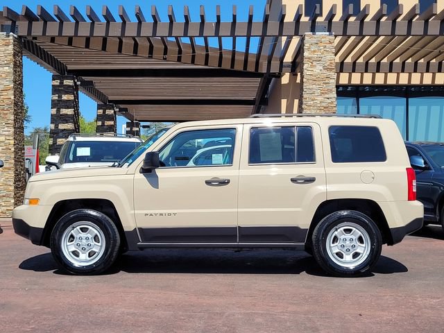 Used 2017 Jeep Patriot Sport FWD image 9