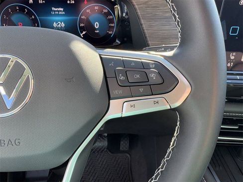 New 2025 Volkswagen Atlas SEL image 15