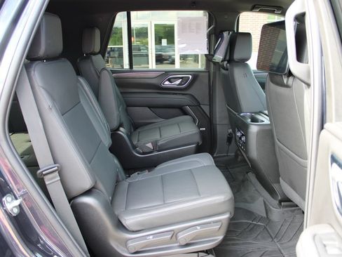 Used 2024 Chevrolet Tahoe LT w/ Luxury Package AWD/4WD image 49