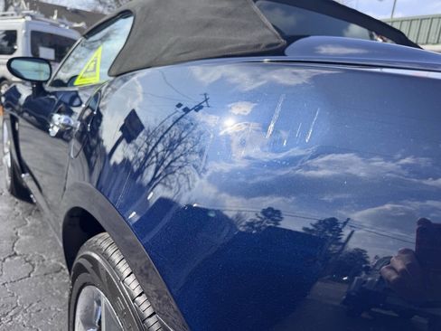 Used 2007 Saturn Sky w/ Premium Trim Pkg image 16