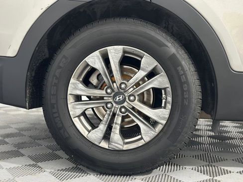 Used 2015 Hyundai Santa Fe Sport w/ Option Group 02 image 37