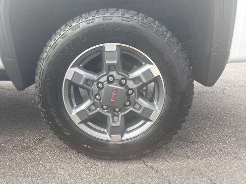 New 2026 GMC Sierra 2500 SLE w/ SLE Value Package; AWD/4WD image 6