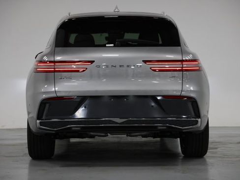 New 2026 Genesis GV70 2.5T Advanced image 12