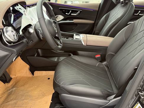 New 2026 Mercedes-Benz EQS 580 4MATIC Sedan image 19