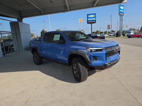 New 2026 Chevrolet Colorado ZR2 w/ Technology Package image 3