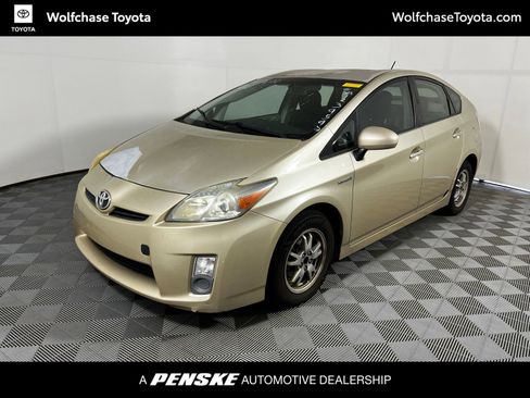 Used 2010 Toyota Prius Three image 1