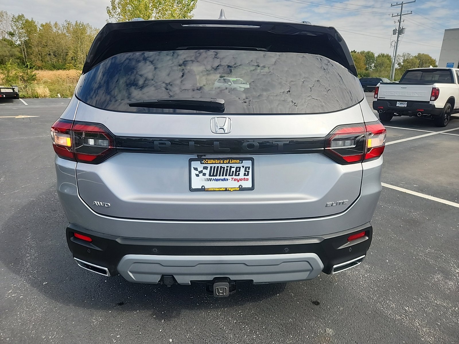 Used 2025 Honda Pilot Elite image 7