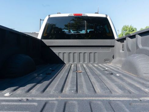 Used 2022 Ford F350 Lariat w/ Lariat Ultimate Package AWD/4WD image 10