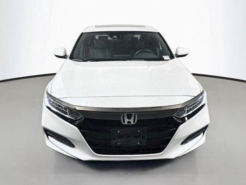 Used 2019 Honda Accord Sport image 2