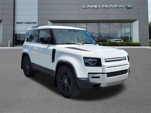 Certified 2025 Land Rover Defender 90 S AWD/4WD image 2