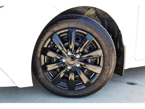 Used 2026 Toyota Corolla LE image 28