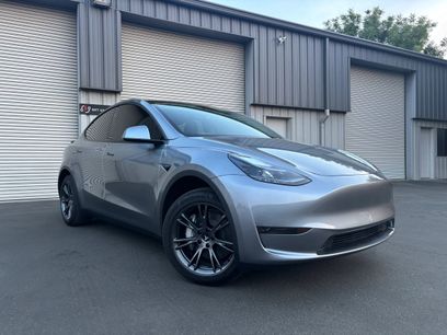 Used 2025 Tesla Model Y Long Range