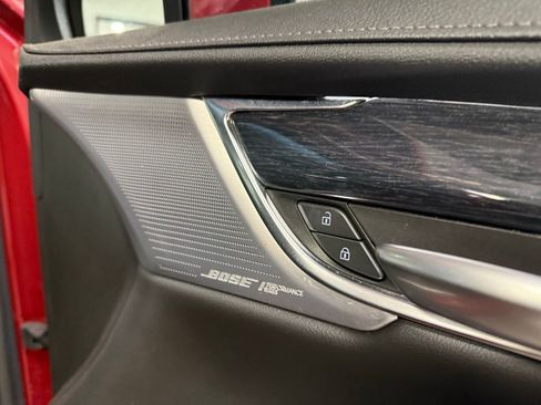 Used 2023 Cadillac XT5 Premium Luxury image 37