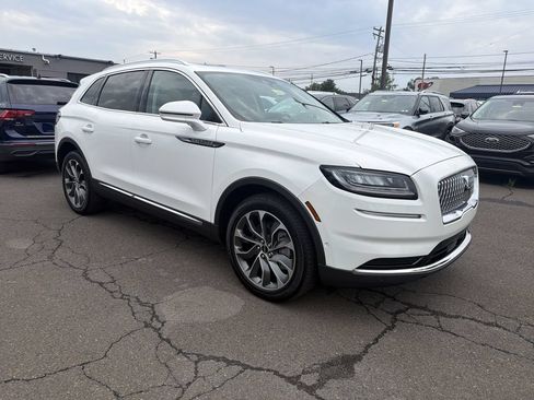 Certified 2023 Lincoln Nautilus Reserve w/ Equipment Group 201A AWD/4WD image 8