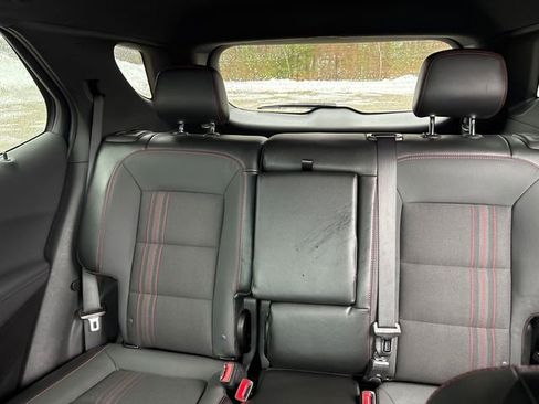 Used 2024 Chevrolet Equinox RS image 36