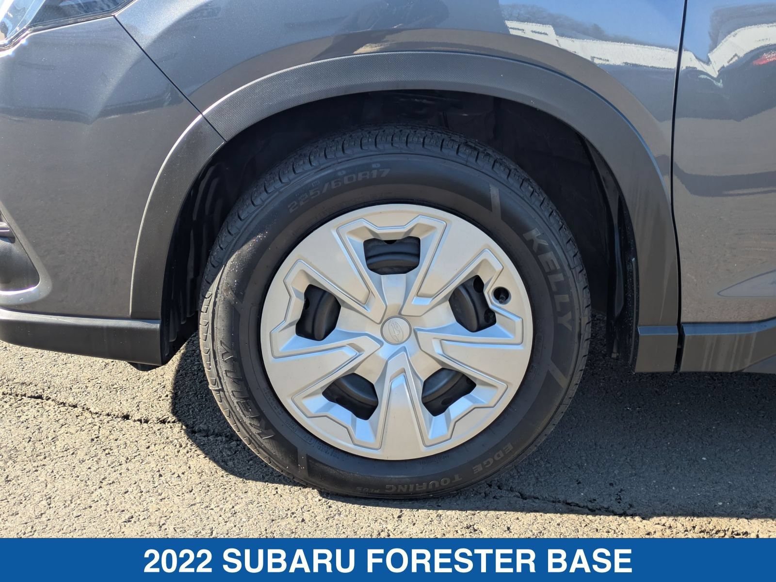 Used 2022 Subaru Forester AWD/4WD image 11