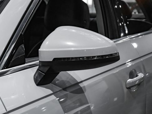 Used 2019 Audi A4 2.0T Premium w/ Convenience Package image 38