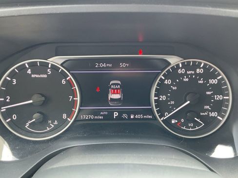 Used 2025 Nissan Rogue SV AWD/4WD image 12