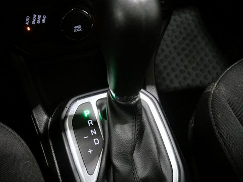 Certified 2023 Jeep Renegade Latitude image 23