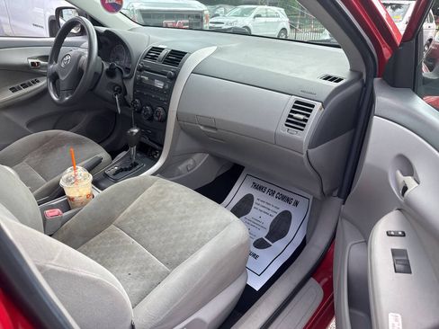 Used 2009 Toyota Corolla LE FWD image 8