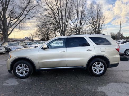 Used 2012 Dodge Durango SXT image 8