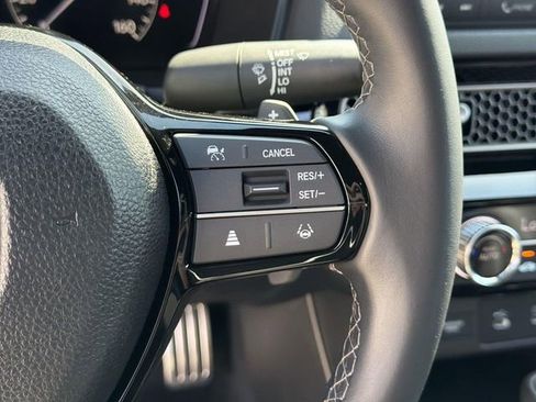 Used 2025 Honda Civic Sport image 34