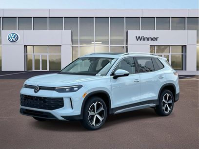New 2025 Volkswagen Tiguan SE
