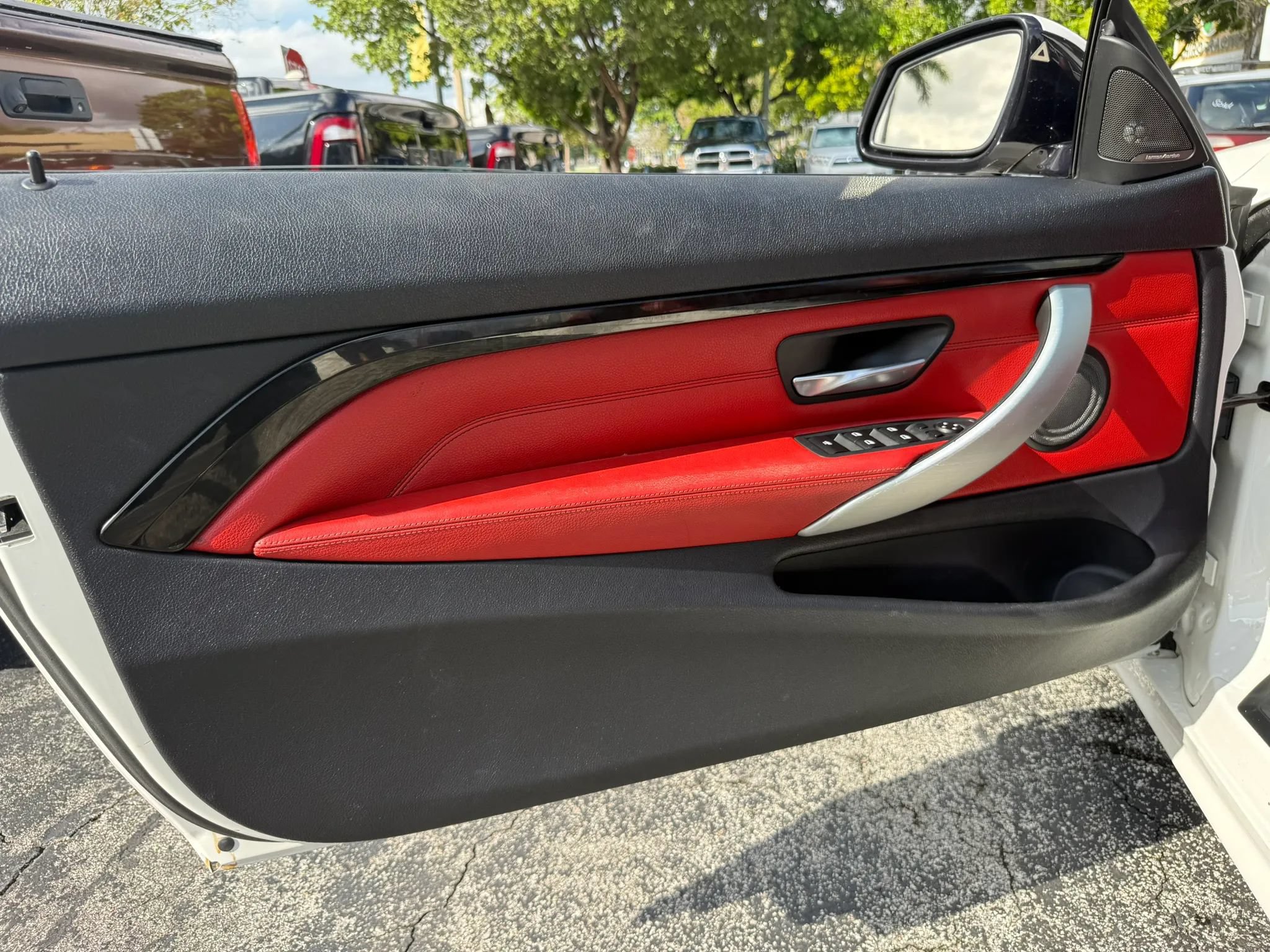 Used 2014 BMW 435i Convertible RWD image 33