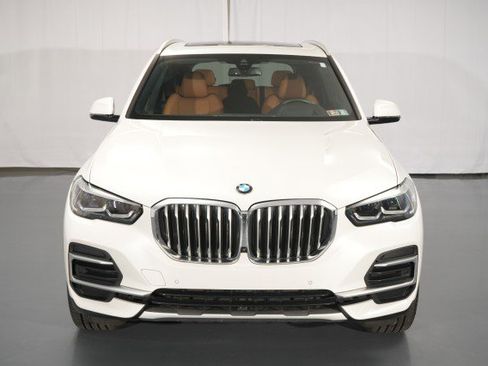 Used 2023 BMW X5 xDrive40i w/ Premium Package image 7